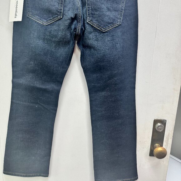 NEW Men's Slim Fit, Boot Cut Jeans - Picture 3 of 3